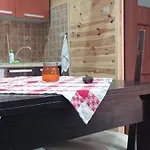 Teo Pietrowe I Parterowe Деревянный коттедж *