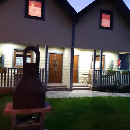 Teo Pietrowe I Parterowe Реваль