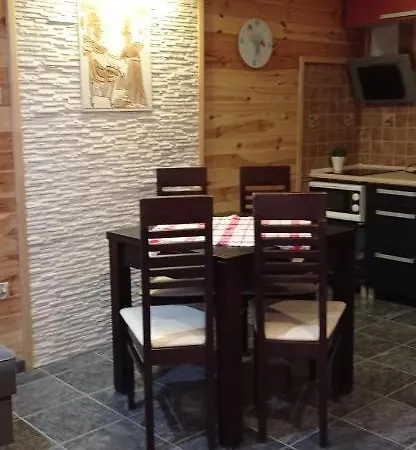 Teo Pietrowe I Parterowe ロッジ