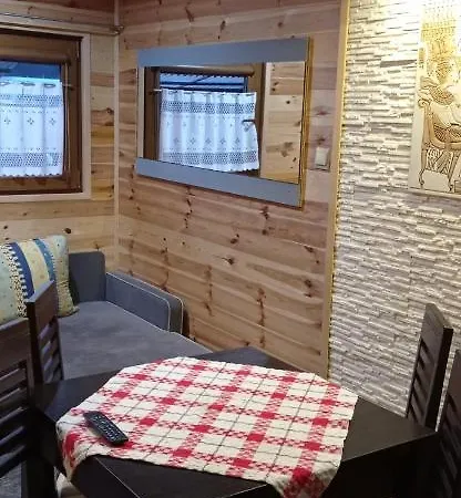 Teo Pietrowe I Parterowe * רבאל