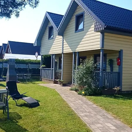 Teo Pietrowe I Parterowe Деревянный коттедж