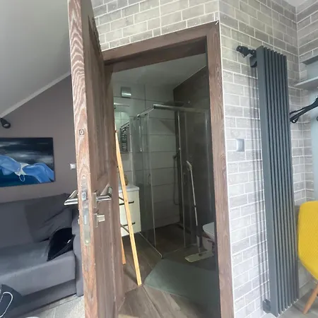 Lodge Teo Pietrowe Parterowe I Apartamencik