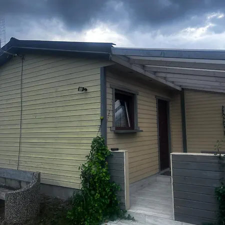 Teo Pietrowe Parterowe I Apartamencik *