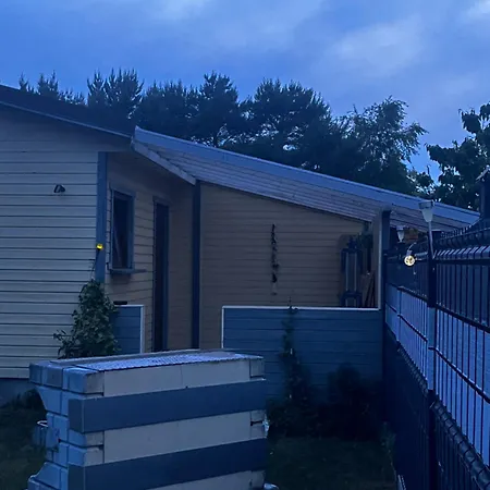 Teo Pietrowe Parterowe I Apartamencik Реваль