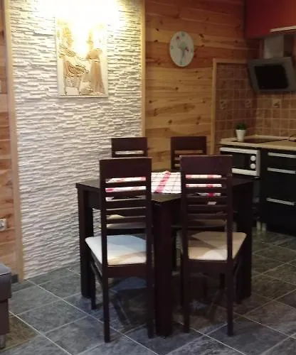 Teo Pietrowe I Parterowe 山林小屋