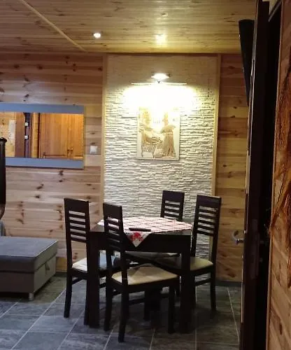 Teo Pietrowe I Parterowe 山林小屋 里沃