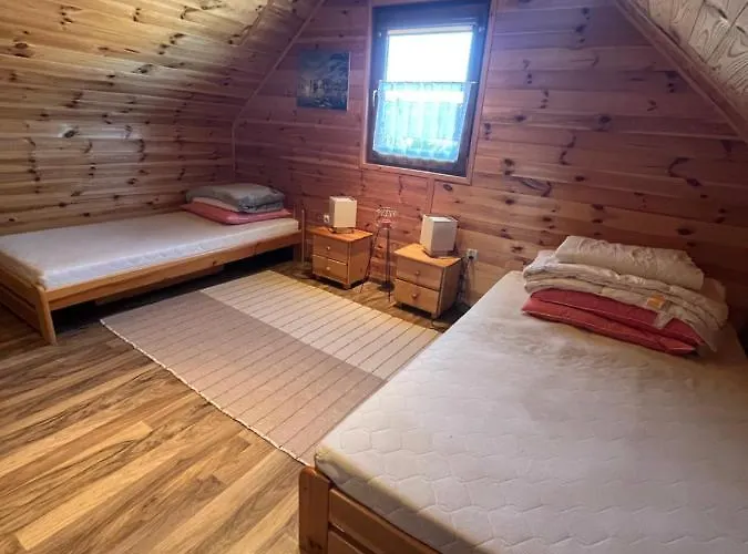 Lodge Teo Pietrowe I Parterowe *