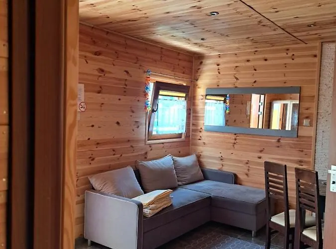 Teo Pietrowe I Parterowe * Rewal