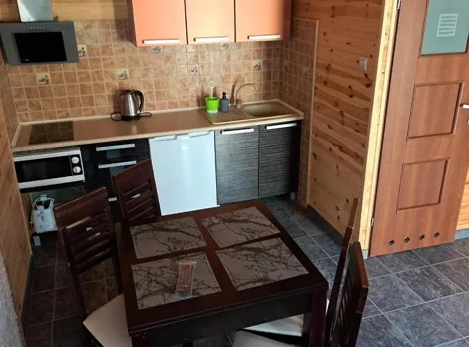 Teo Pietrowe I Parterowe